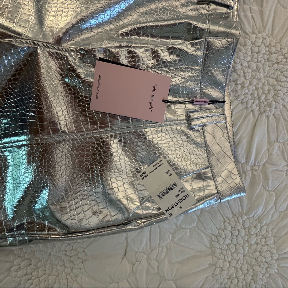 Silver Snake Embossed Pants - Picture 3 of 4